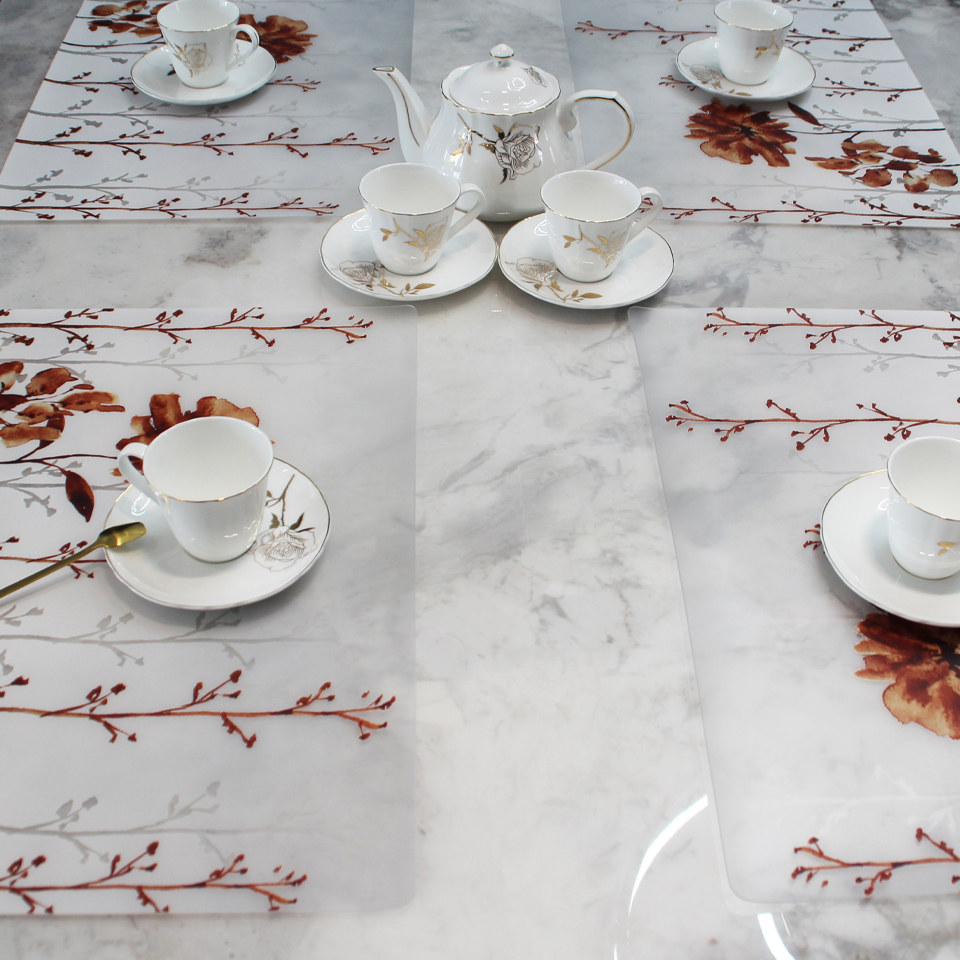 Los 8 principales proveedores de tapetes de mesa transparentes PVC de Italia que debes conocer